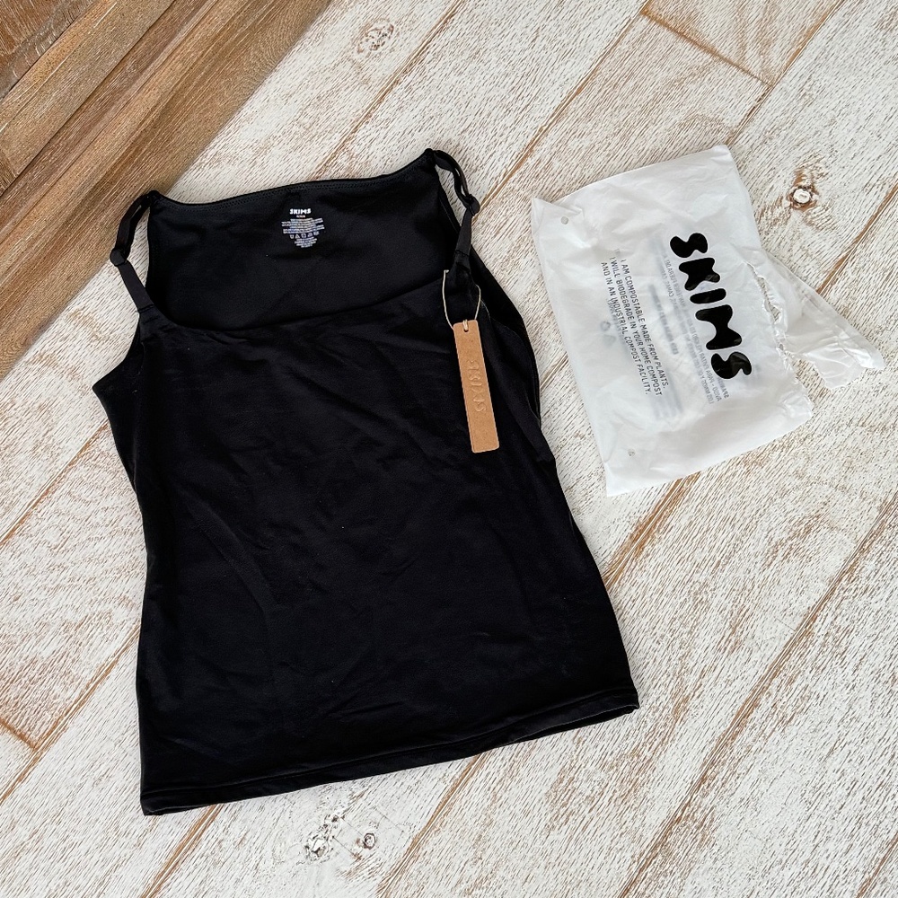 SKIMS Scoop Neck Back Smoother Cami